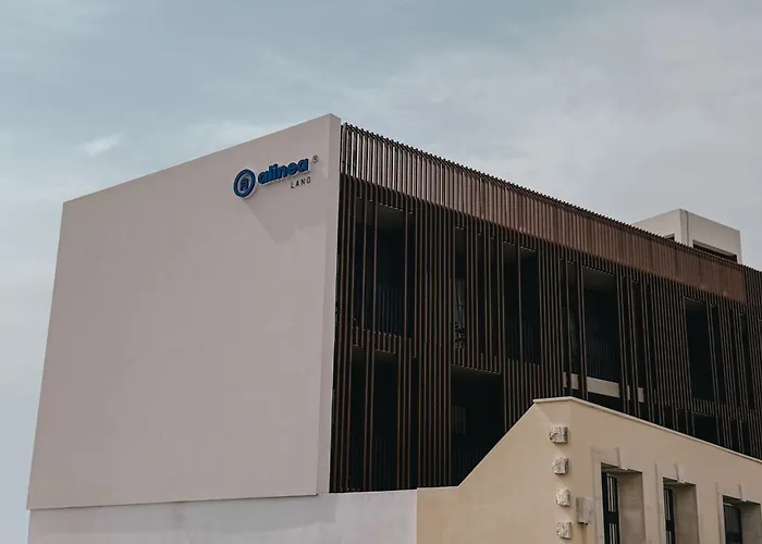 Alinea Lano Old Town Center Apartahotel 4*