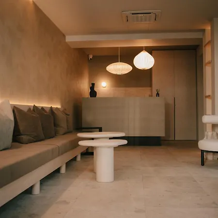 Alinea Lano Old Town Center شقة فندقية *